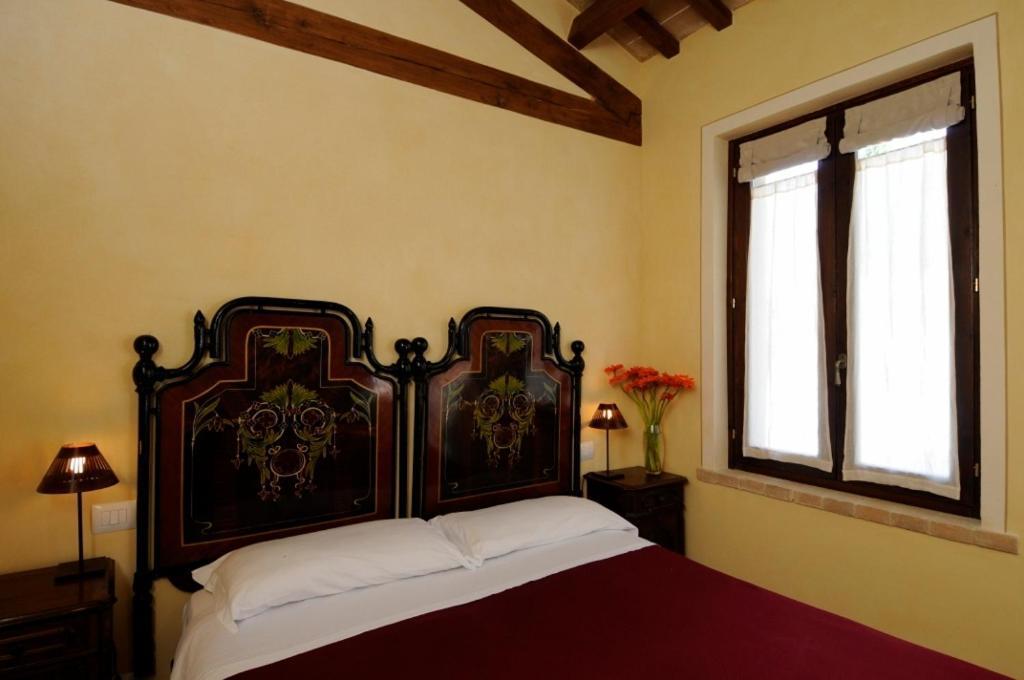 Agriturismo Le Case Assisi Luaran gambar